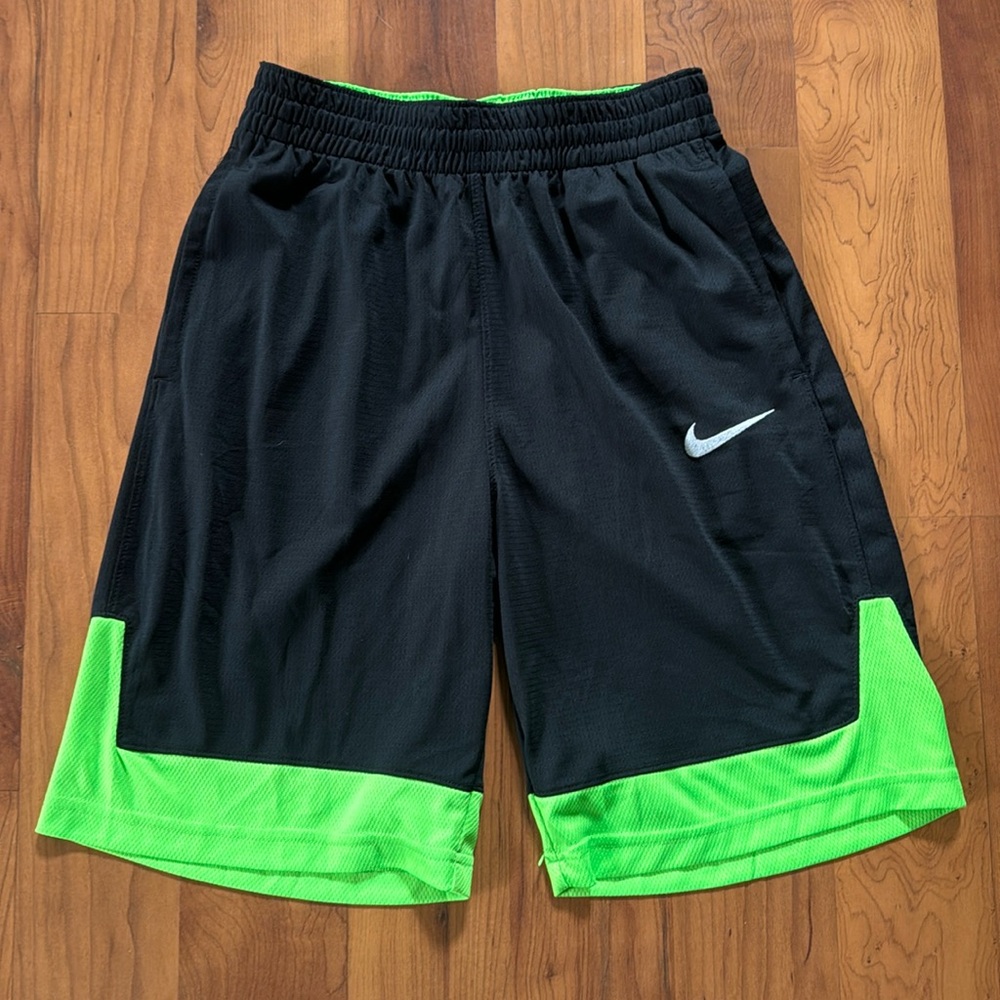 COPY - Nike Basketball Shorts Black and Green DriFit Boys Large